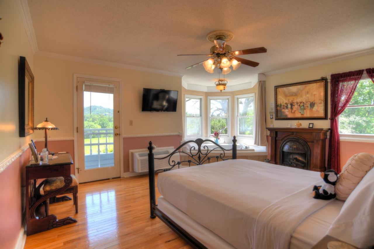 Blue Mountain Mist Country Inn Sevierville Extérieur photo